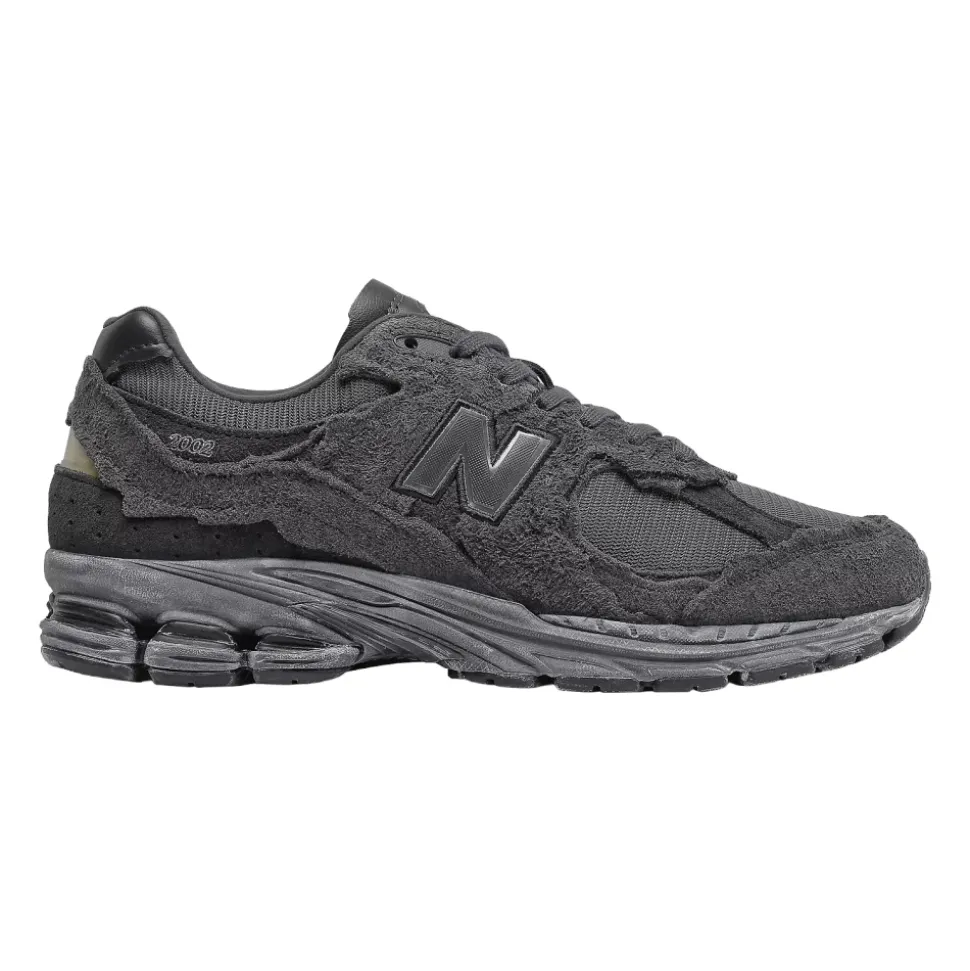 2002R Sneakers