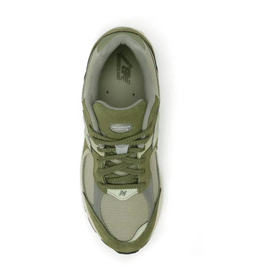 2002R Sneakers Dunkel Olivine/Olivine