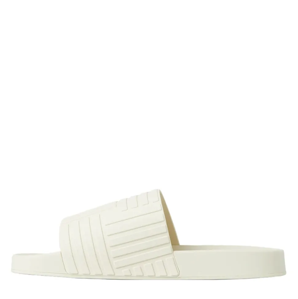Resort Slides