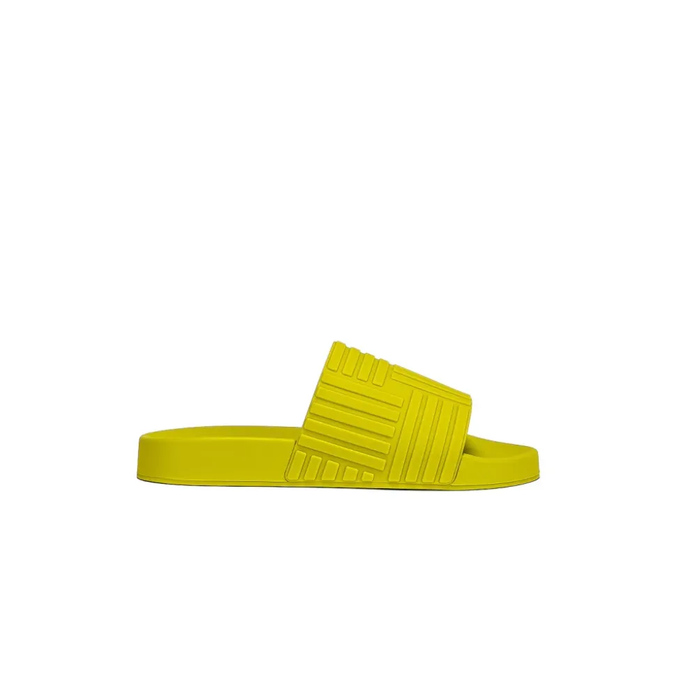 Resort Sponge Slide