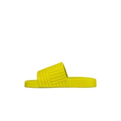 Resort Sponge Slide
