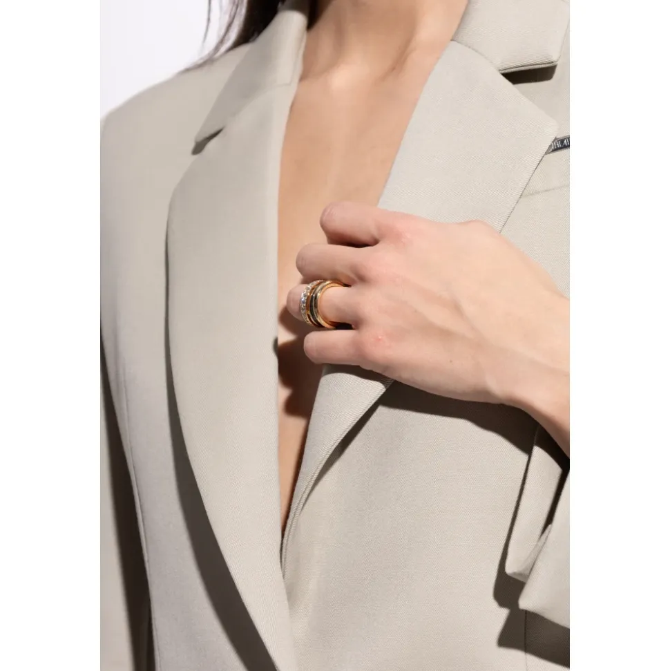 Ring mit schimmerndem Kristall