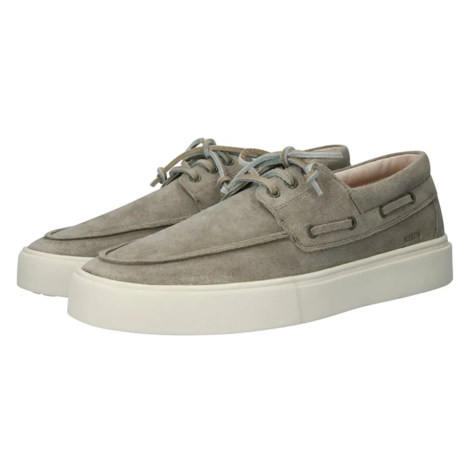 Ruby Agwe Sneaker