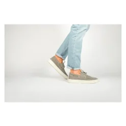 Ruby Agwe Sneaker