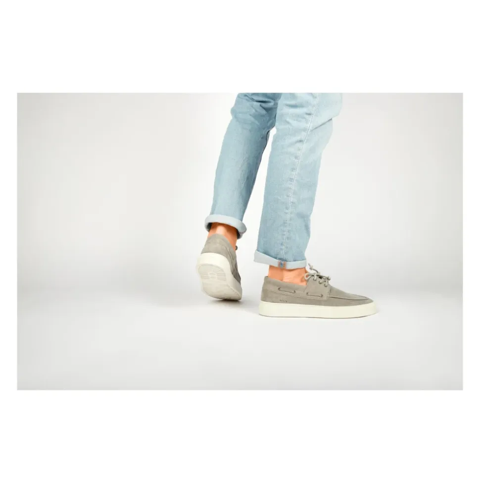 Ruby Agwe Sneaker