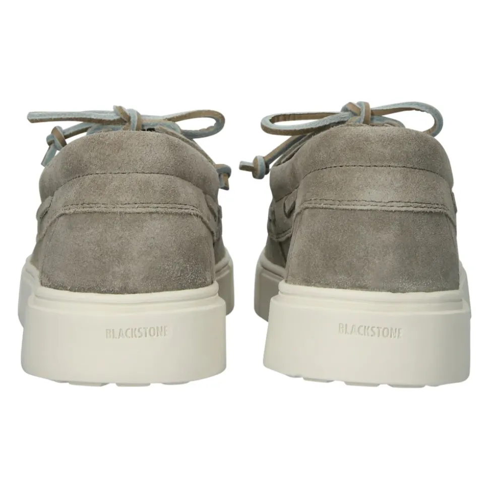 Ruby Agwe Sneaker