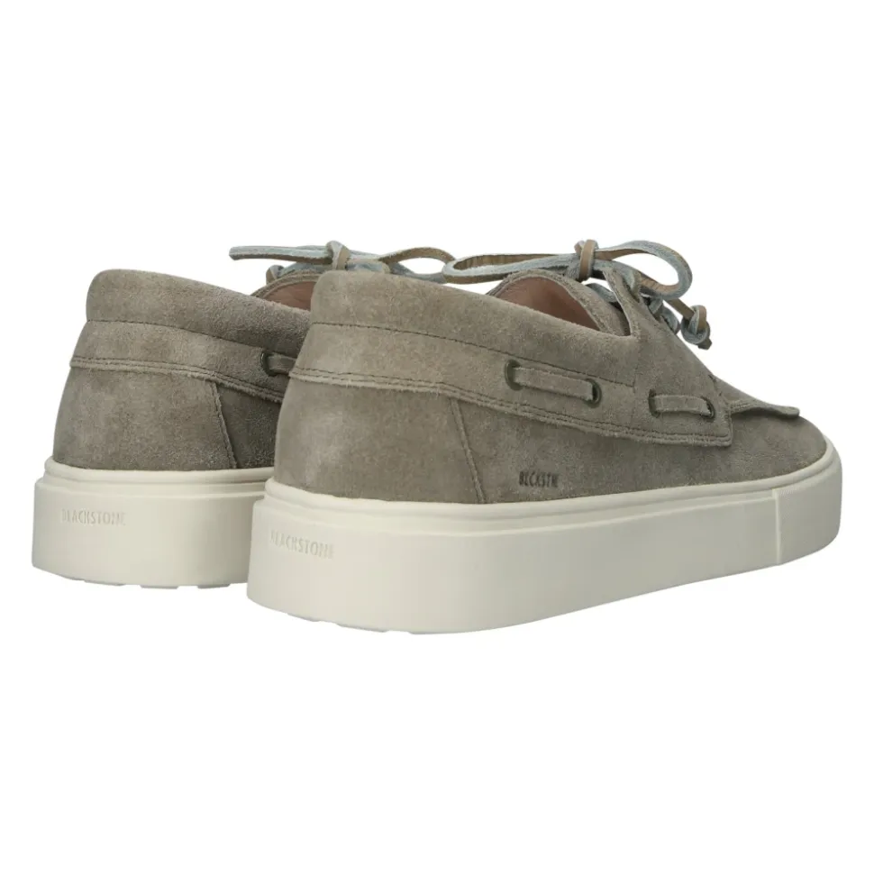 Ruby Agwe Sneaker