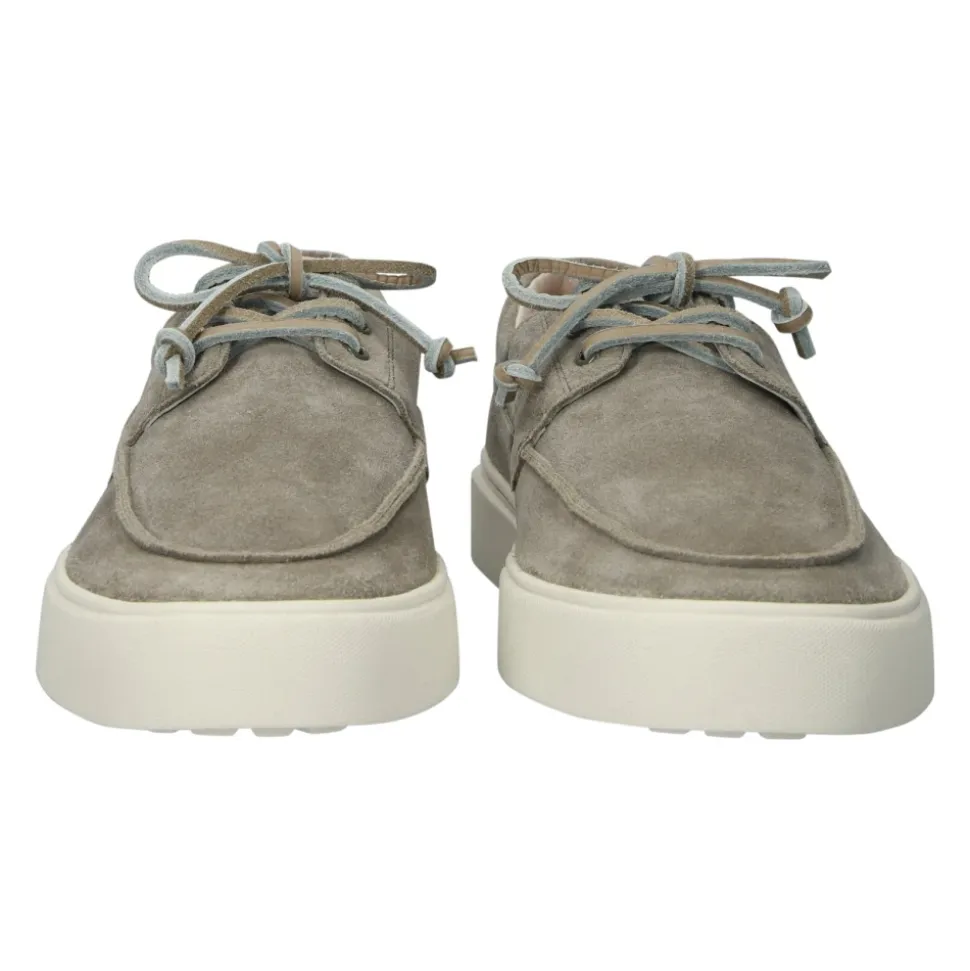 Ruby Agwe Sneaker