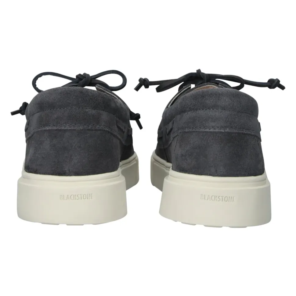 Ruby Agwe Sneaker
