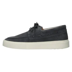 Ruby Agwe Sneaker