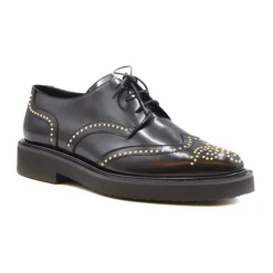 Schnürschuhe
