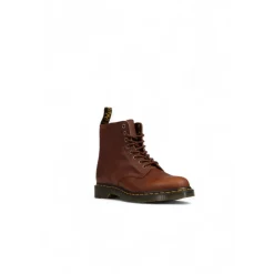 Schnürstiefel