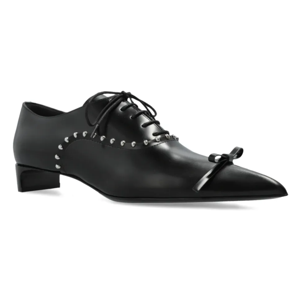 Schuhe mit Absätzen
