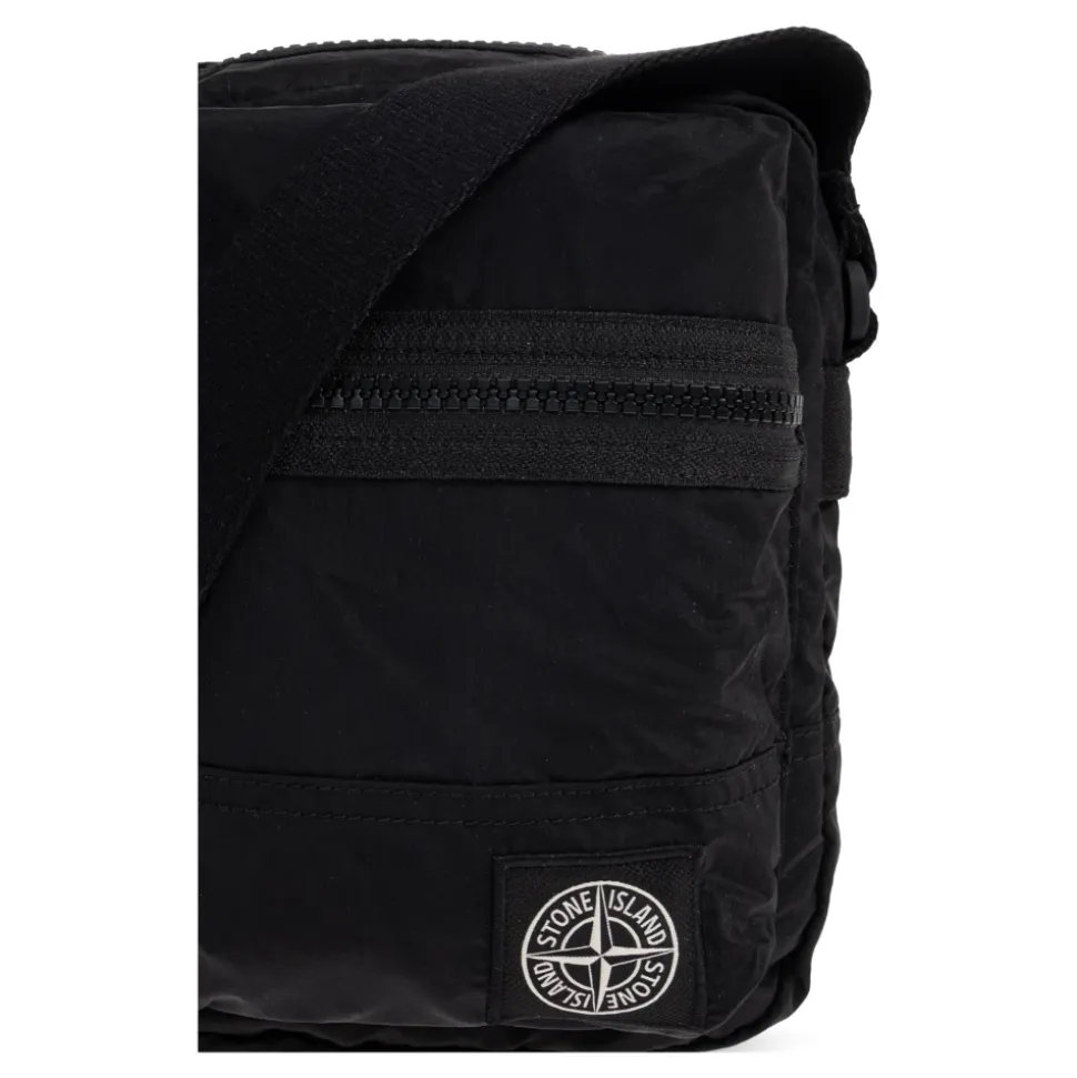 Schultertasche mit Logo-Patch