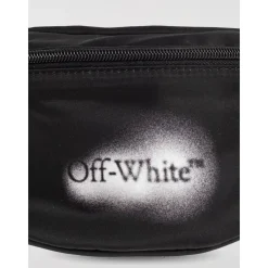 Schwarze Bauchtasche Sprühfarbe