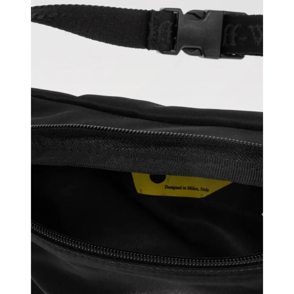 Schwarze Bauchtasche Sprühfarbe