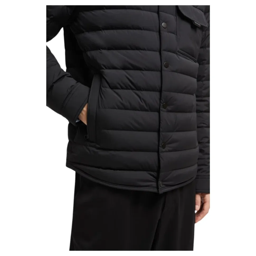 Schwarze Daunenhemdjacke mit Stretch
