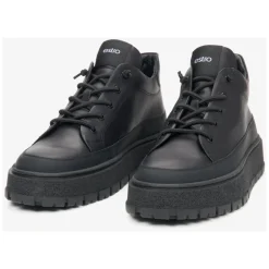 Schwarze High-Top Sneakers