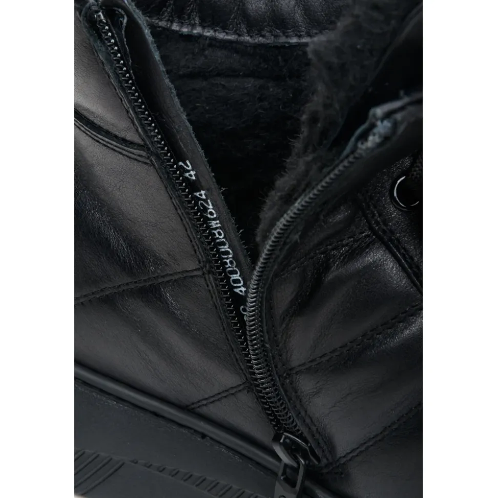 Schwarze Leder High-Top Sneakers
