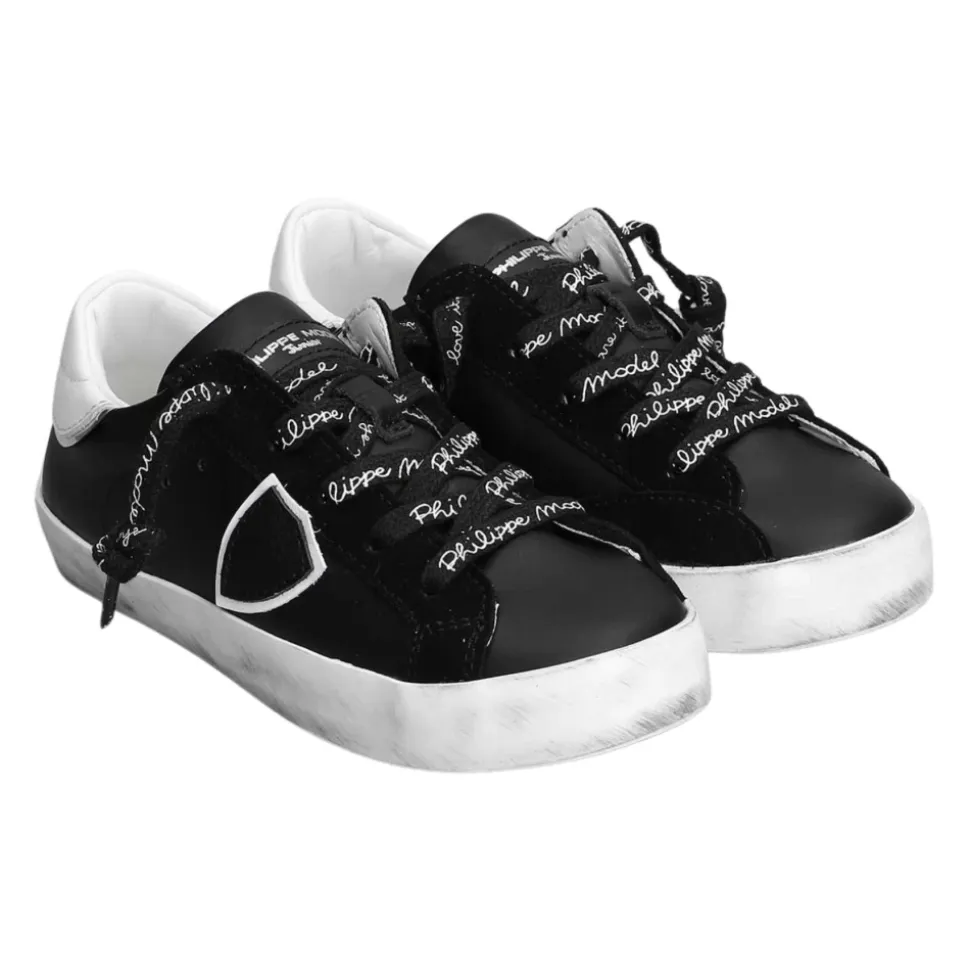 Schwarze Leder Low-Top Sneakers