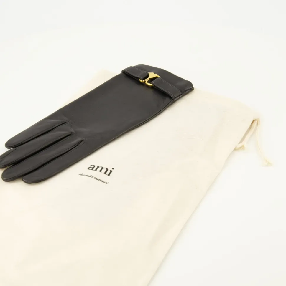 Schwarze Lederherzhandschuhe