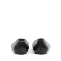 Schwarze Lederschuhe flach