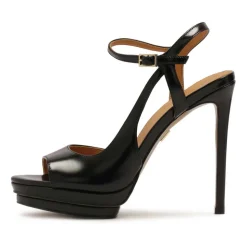 Schwarze Plateau- und Stilettosandalen.Dieses Produkt fällt klein aus.