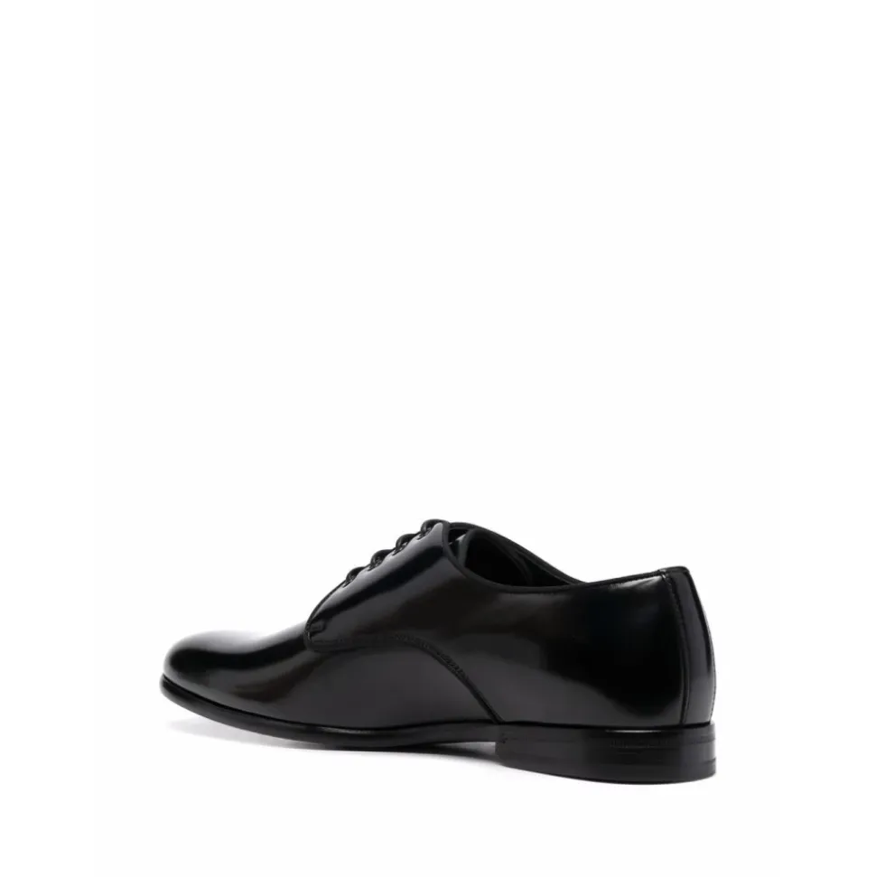 Schwarze Polierte Leder Derby Schuhe