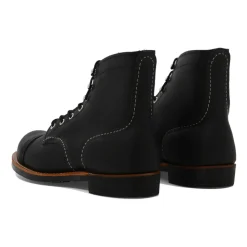 Schwarze Stiefeletten Iron Ranger Stil