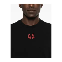 Schwarzes T-Shirt mit Logo-Detail und Rundhalsausschnitt