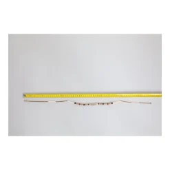 Schwarzgoldene Halskette mit Logo-Anhänger und Perlen