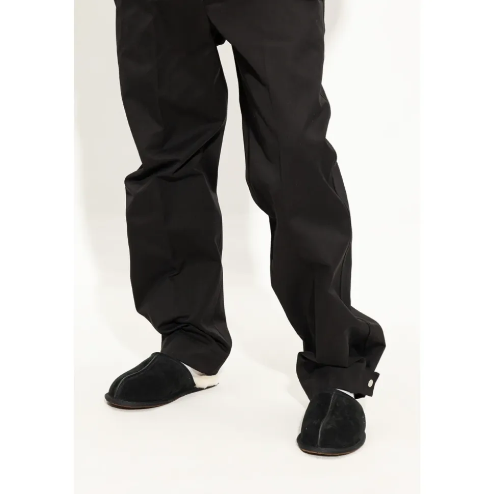 Scuff Hausschuhe Black