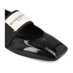 Sliced Square Ballerinas