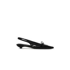 Slingback-Pumps in Schwarz