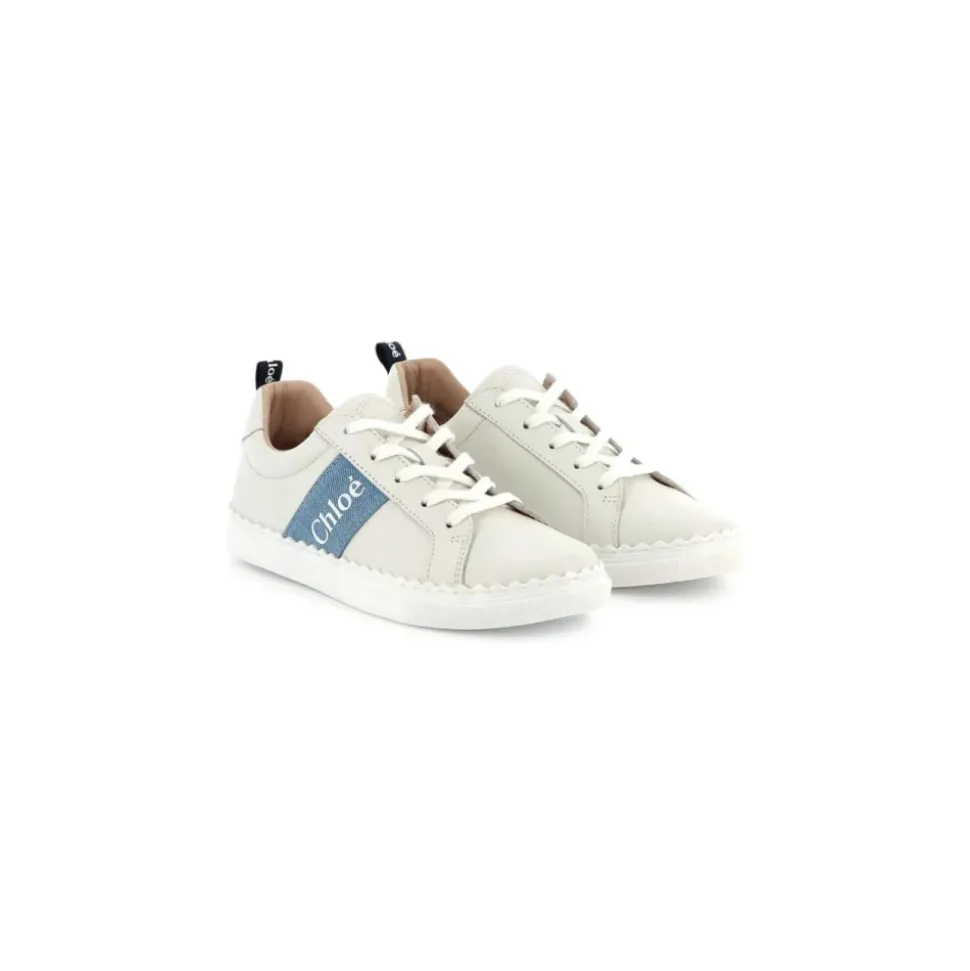 Sneaker