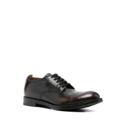 Stilvolle Schnürschuhe
