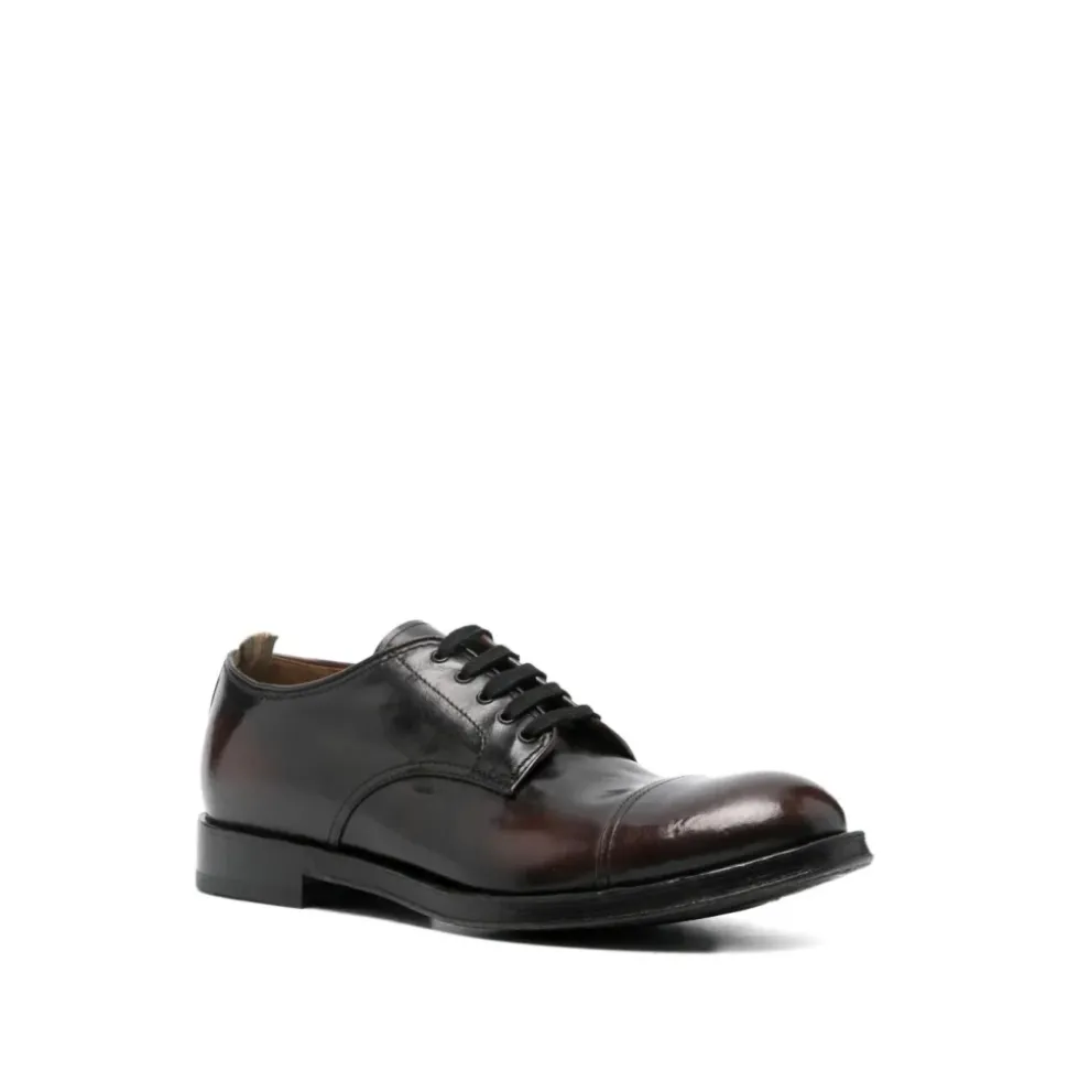 Stilvolle Schnürschuhe