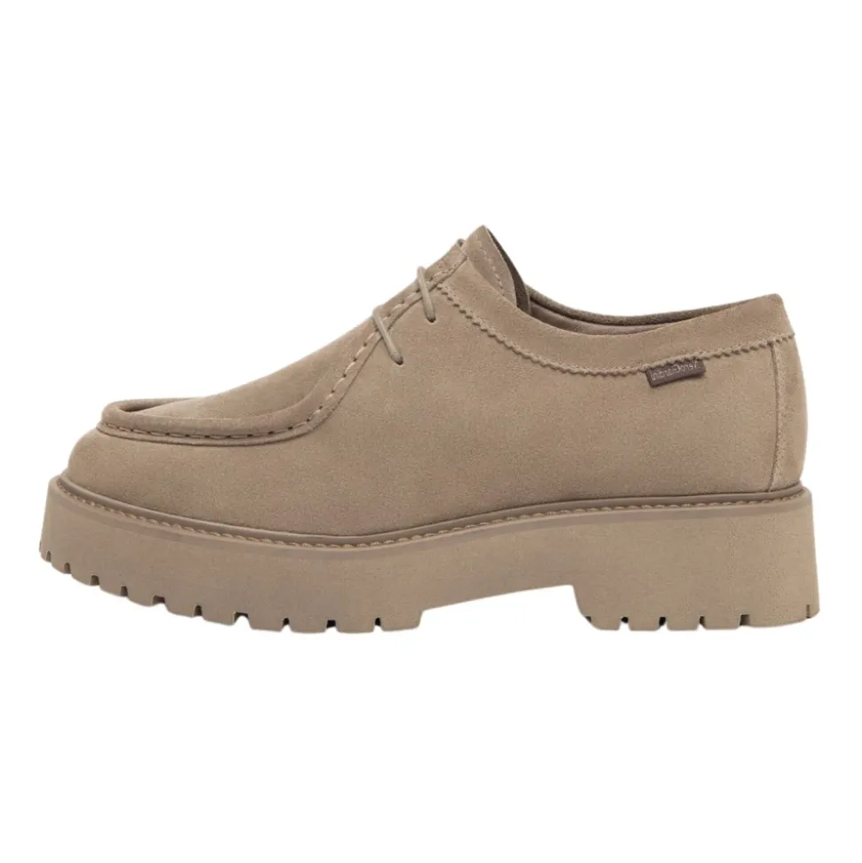 Stilvolle Schnürschuhe mit Mokassin-Naht