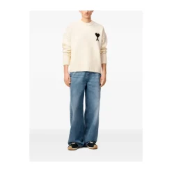 Straight Jeans