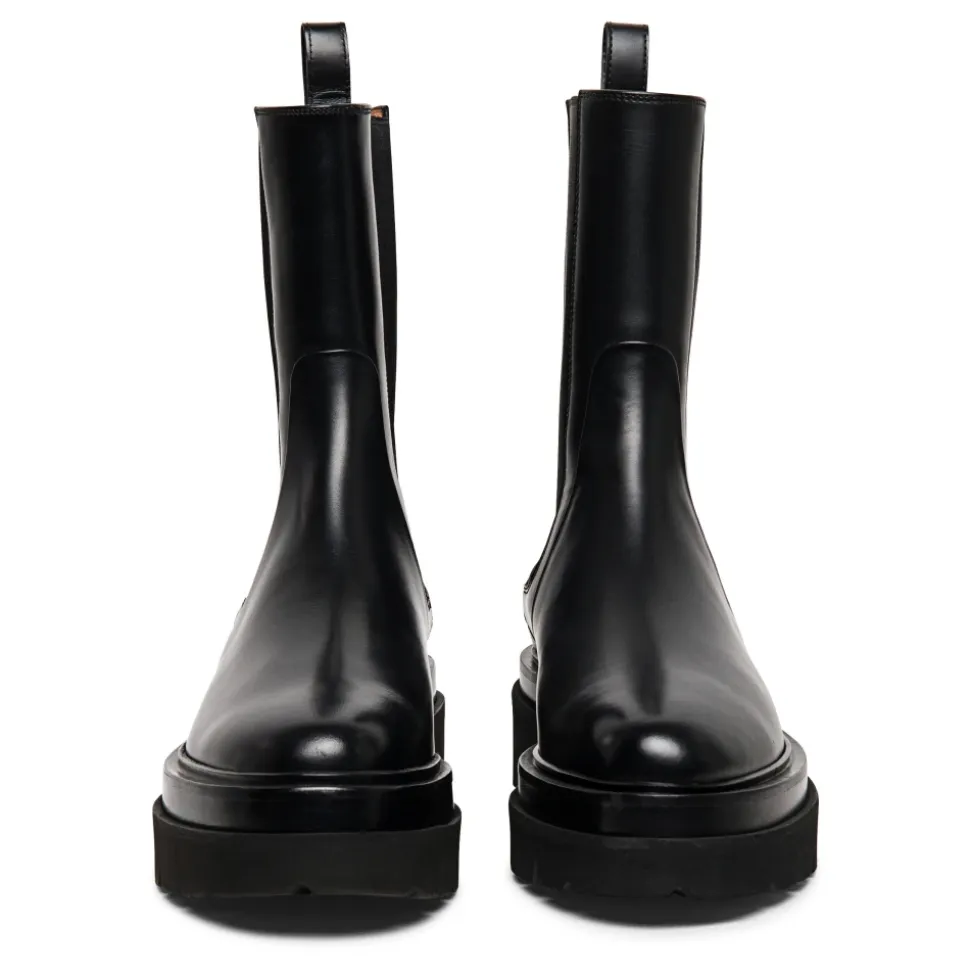 Stylische Leder-Kampfstiefel