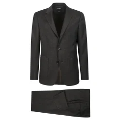 Suit