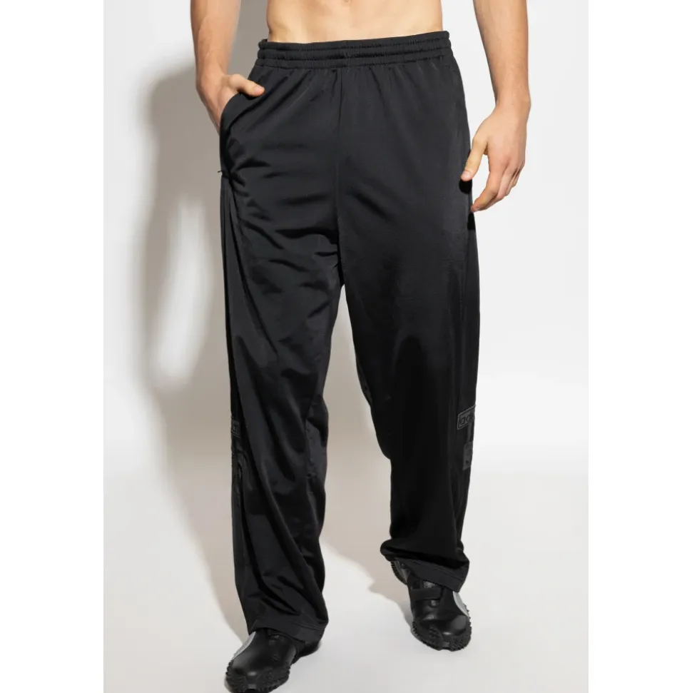 Sweatpants mit Logo