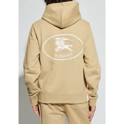 Sweatshirts & Hoodies