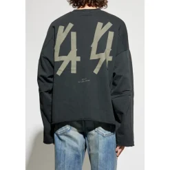 Sweatshirts & Hoodies