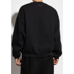 Sweatshirts & Hoodies