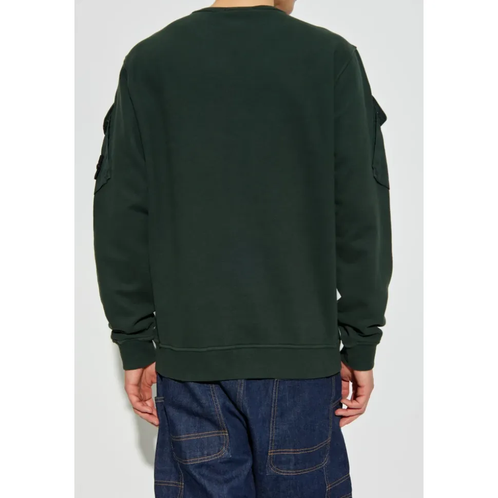 Sweatshirts & Hoodies