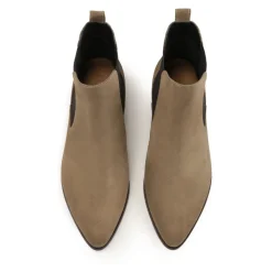 Taupefarbene Wildlederslipper