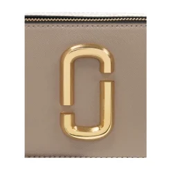 The Snapshot Bag
