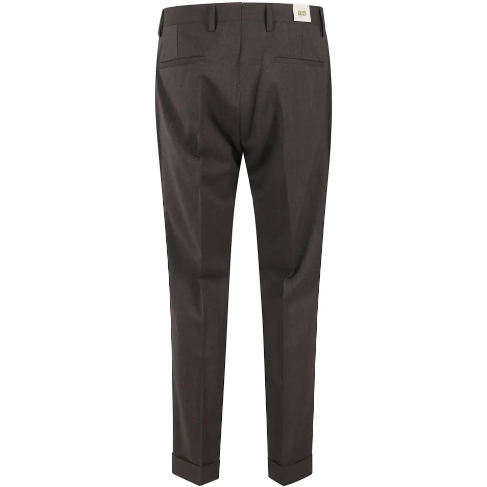 Tiberios Hose
