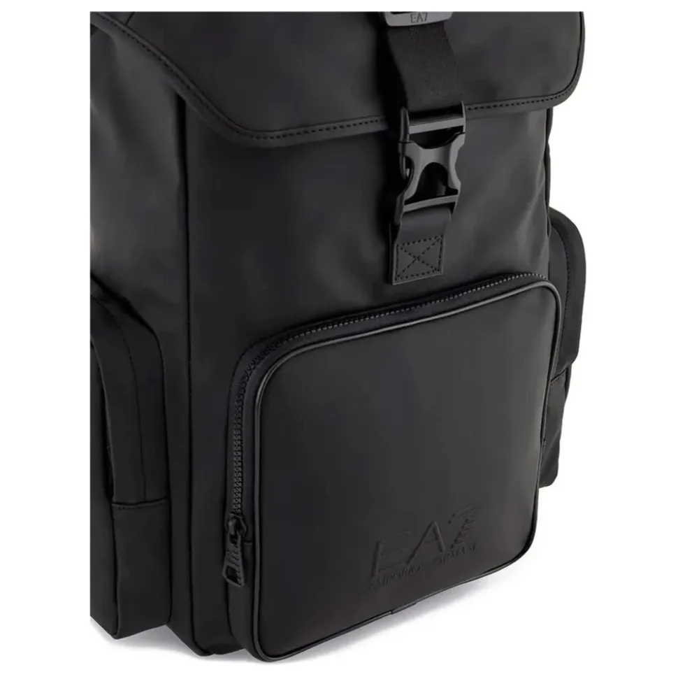 Train U Backpack Tech
